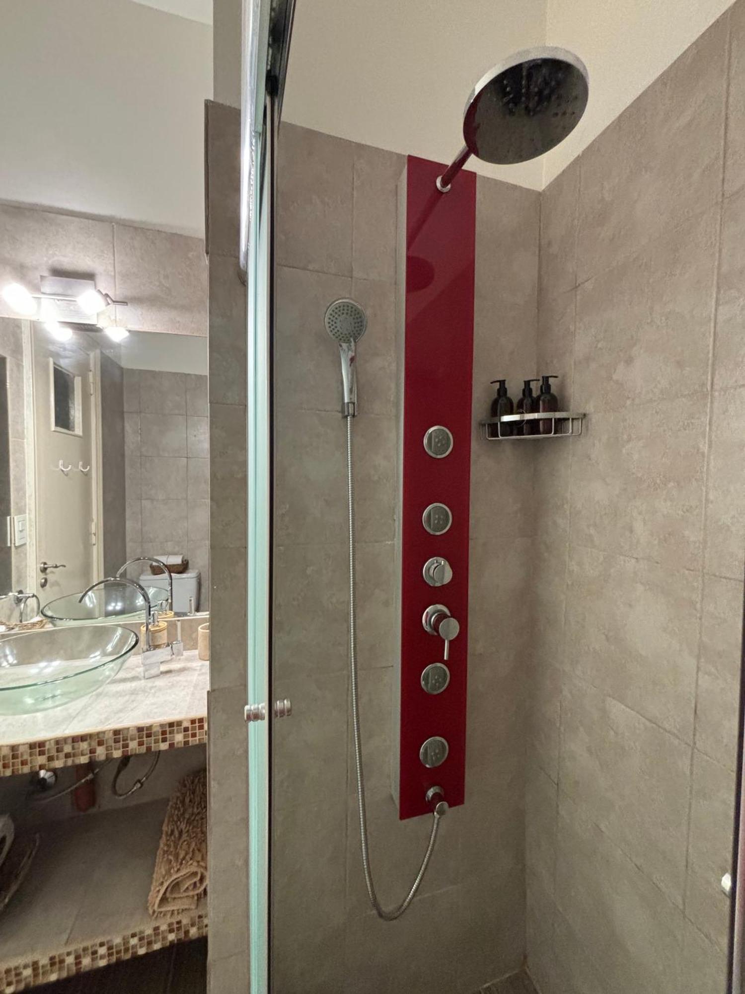 Apartamento Departamento De 3 Amplio Y Luminoso En Recoleta *