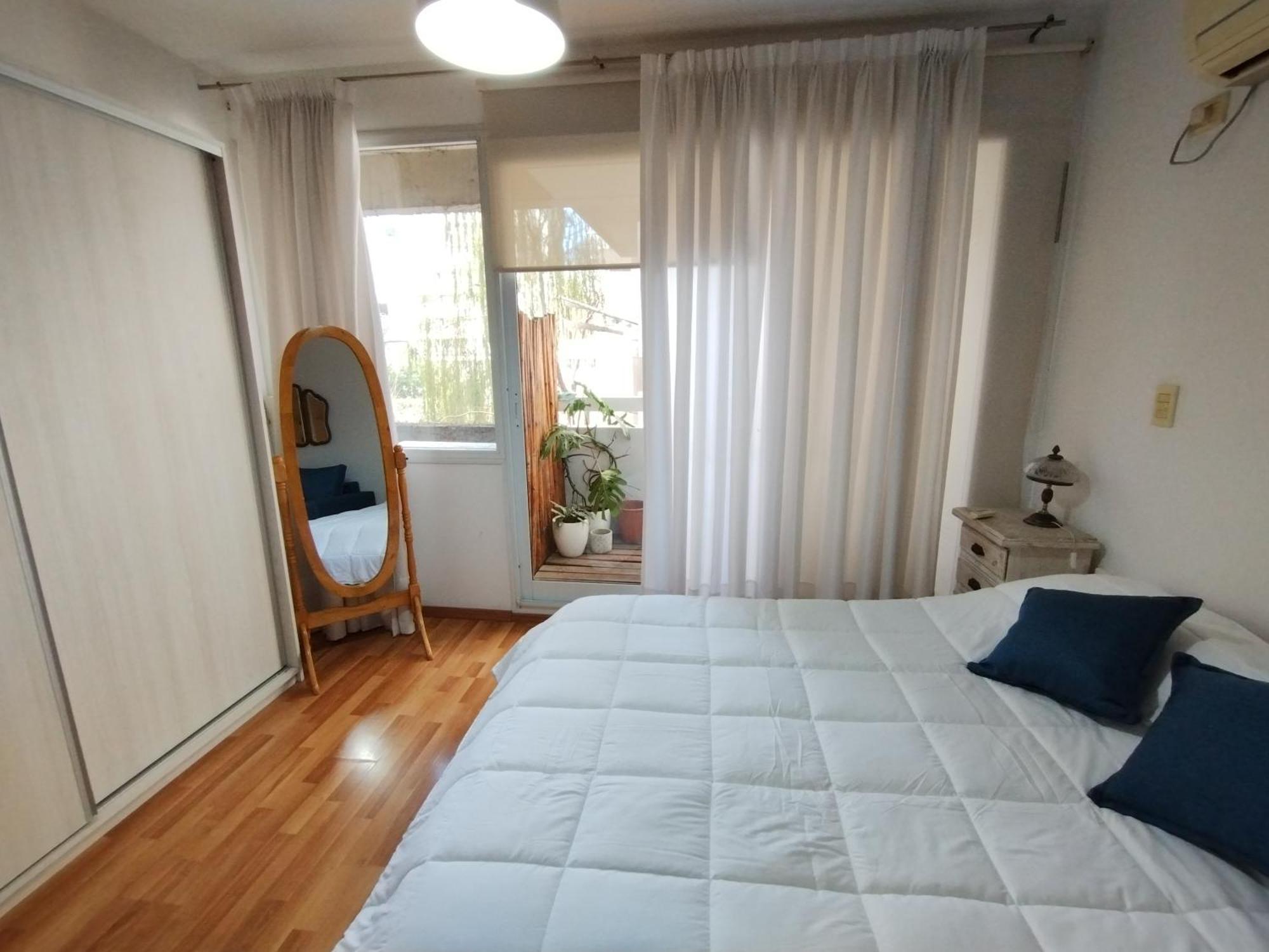 Charming & Comfortable In Palermo Apartment *