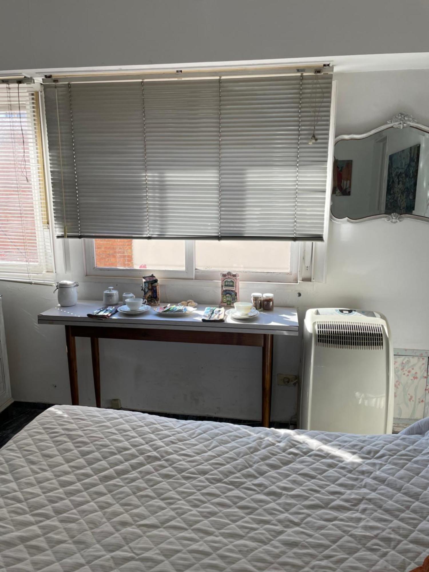Apartment Cozy, Quiet And Bright In Recoleta