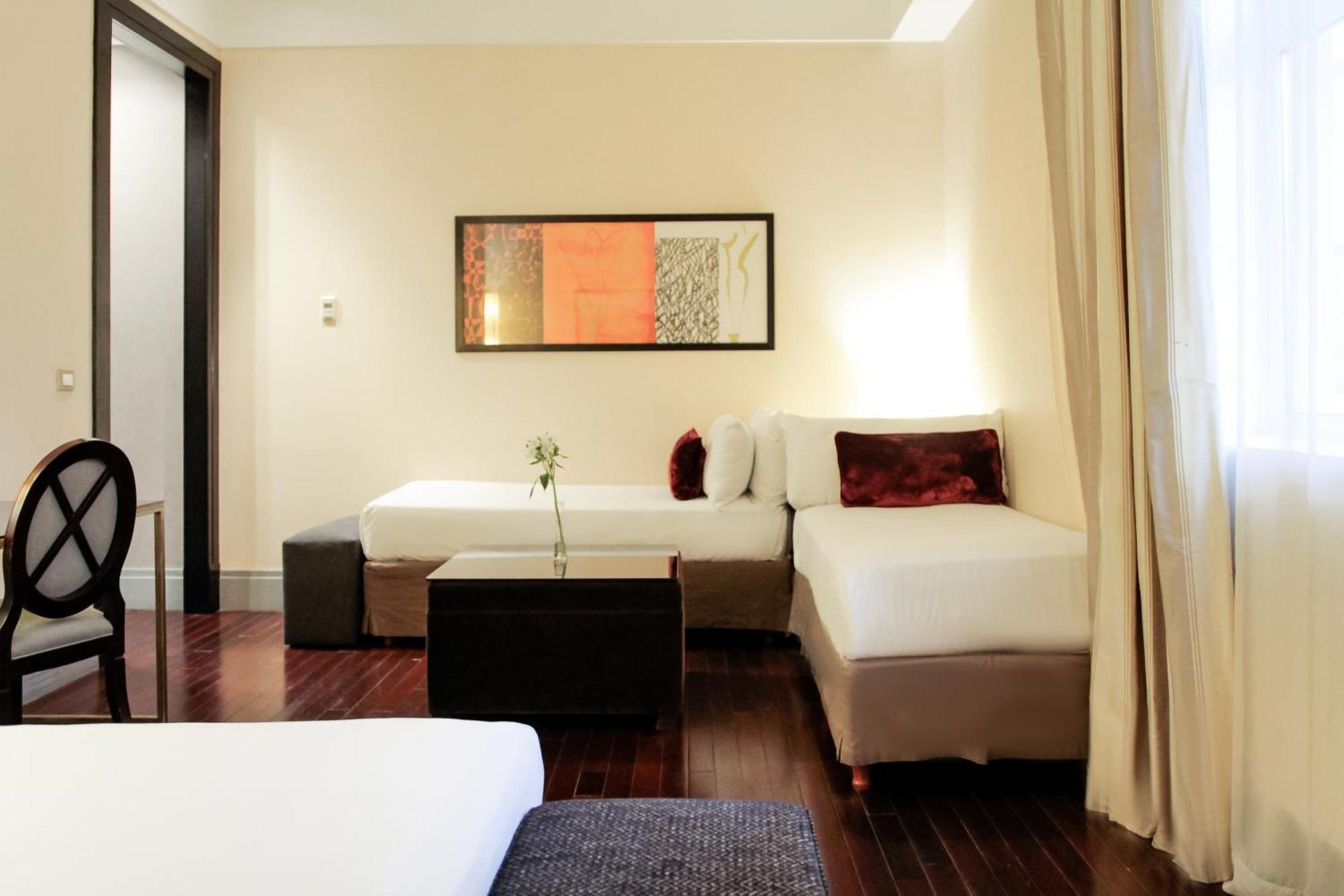 Savoy 4*
