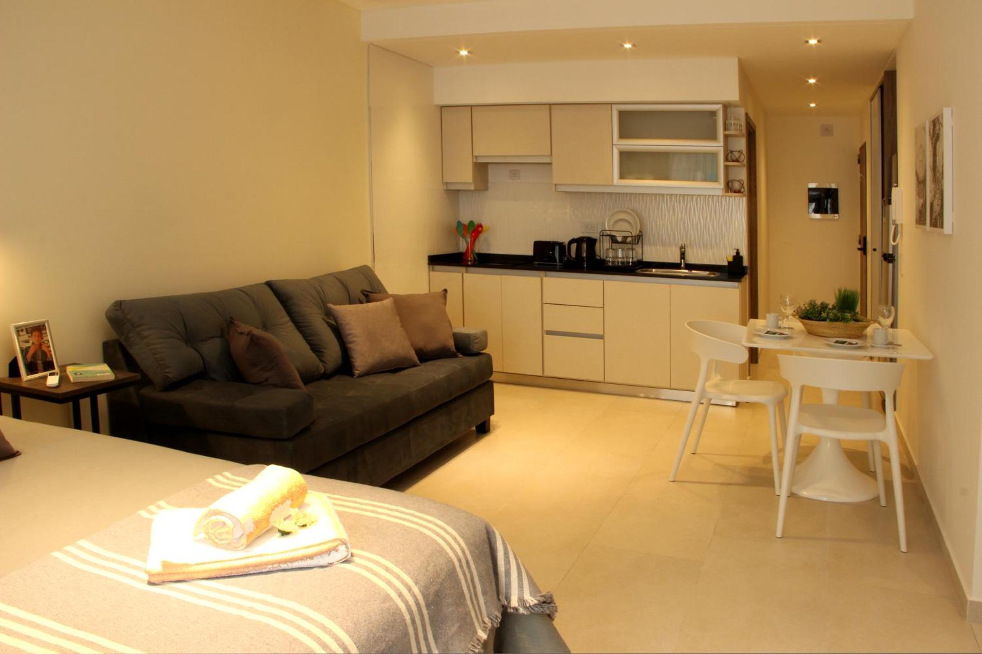 Aparthotel In House Ba - College
