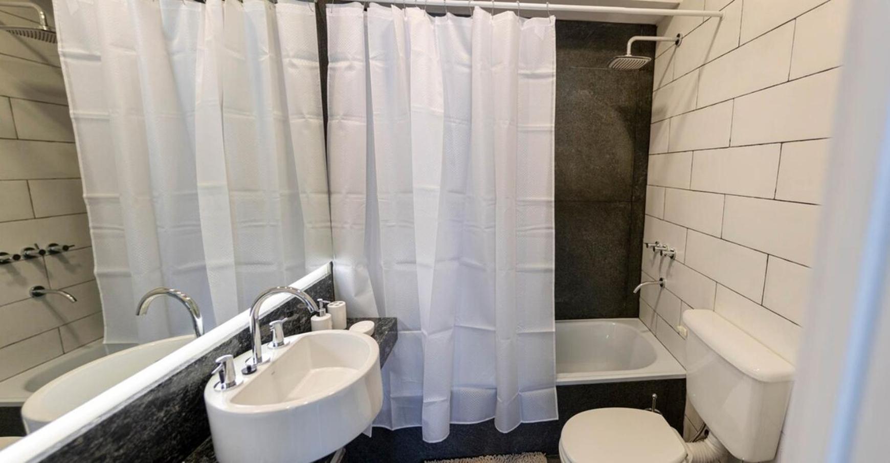 Fliphaus Ravignani 2200 - Vintage Palermo Holiday home Buenos Aires