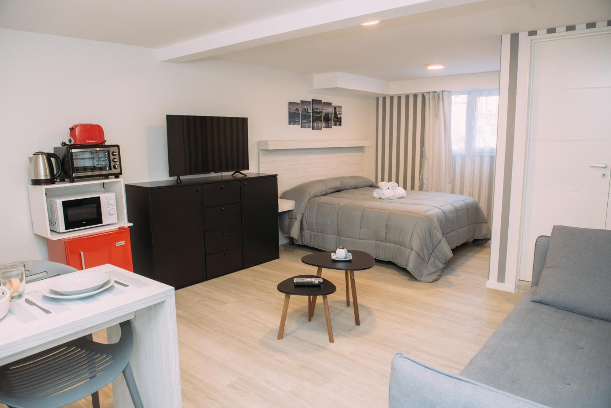 Maison Work & Travel 7 - Palermo Apartment
