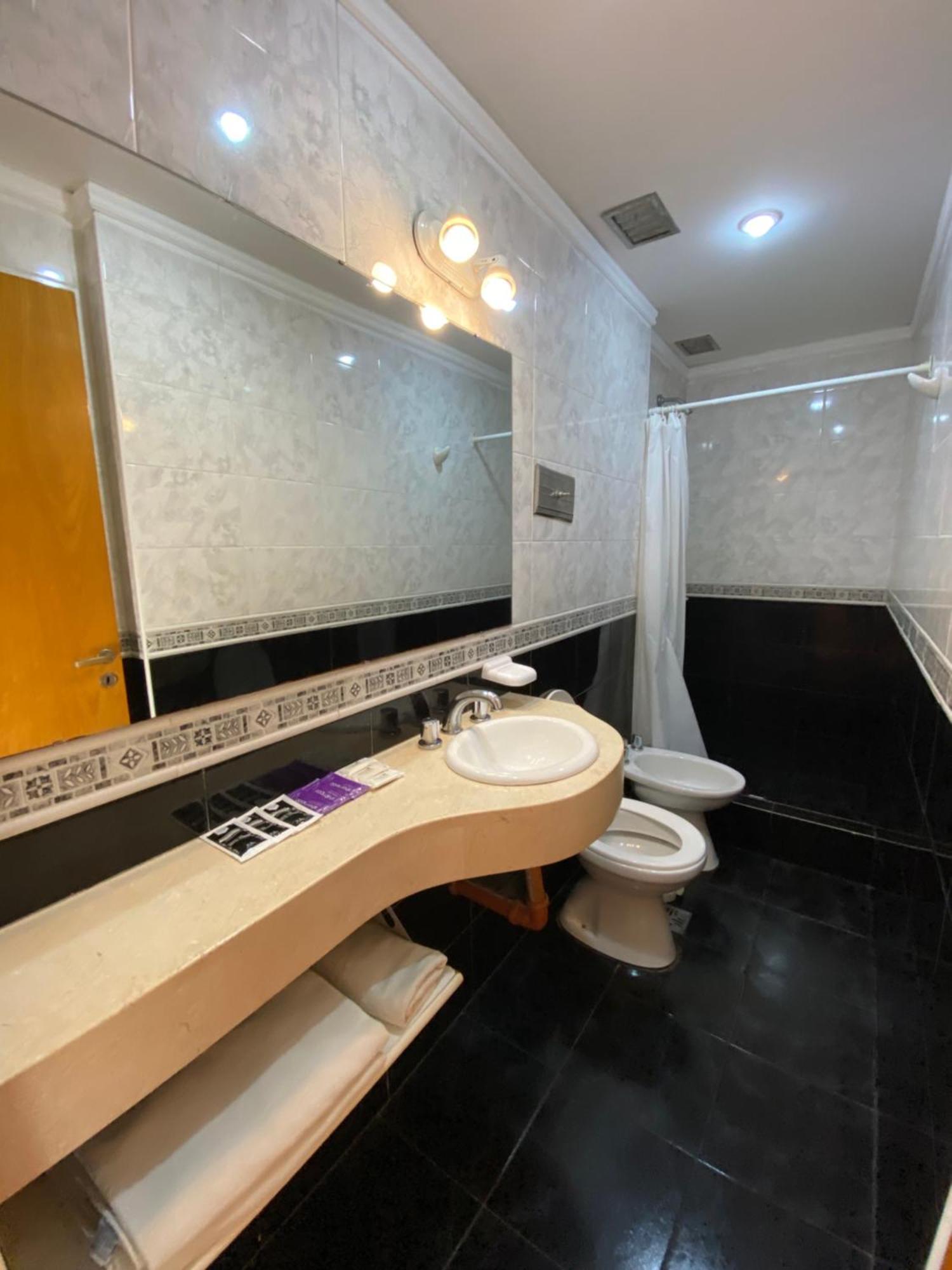 Palermo Hotel *