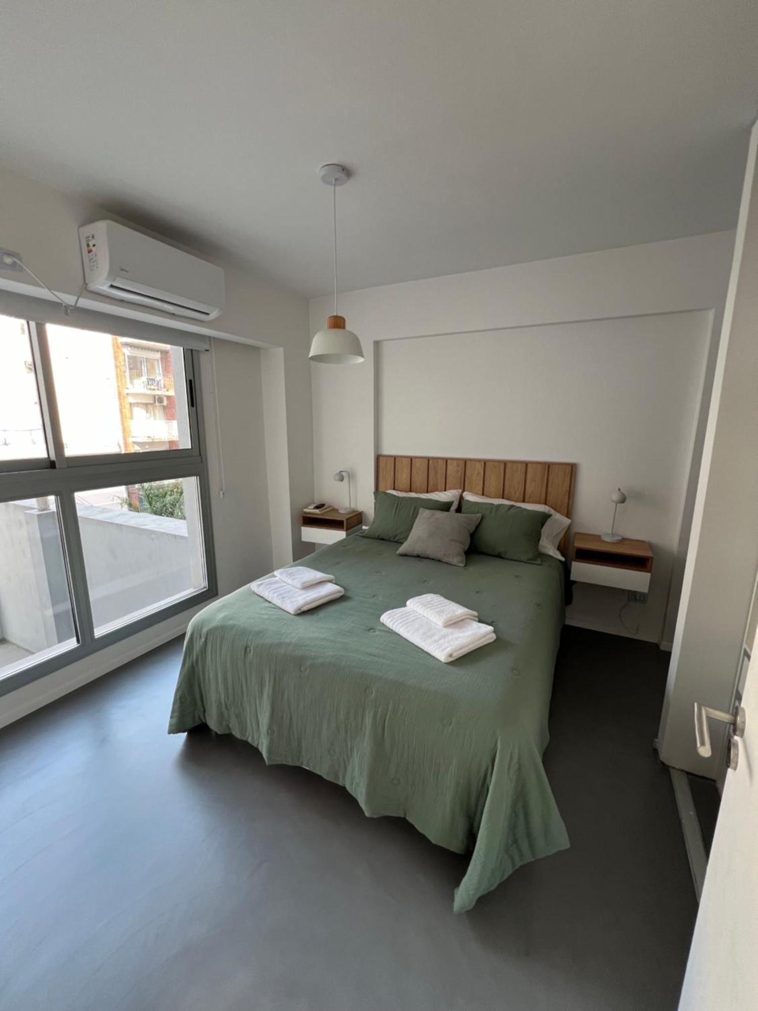 Uriburuhome-recoleta,2 Amb Estrenar-4 Pers Con Cochera Buenos Aires
