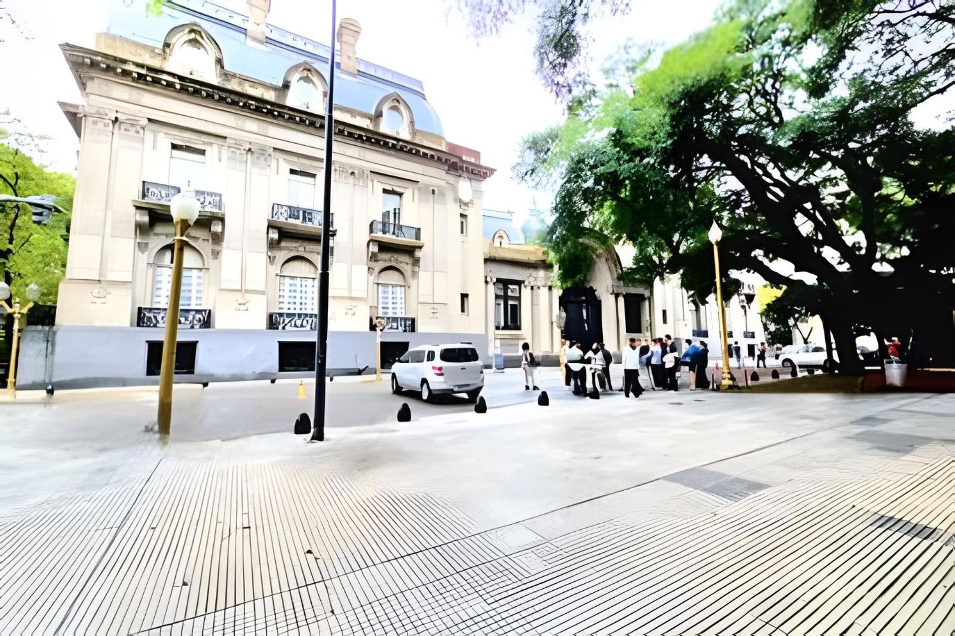 Amplio Y Luminoso Plaza San Martin Apartment Buenos Aires