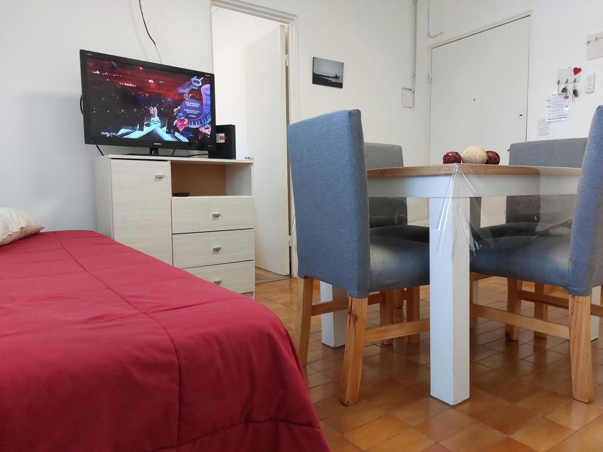 Inclan Feliz Apartment *