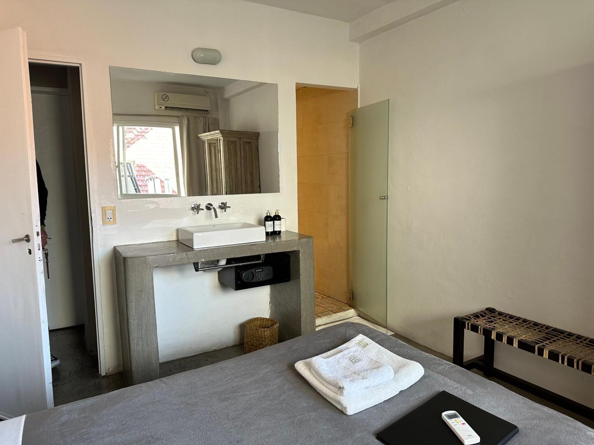 Costa Rica Hotel 3*