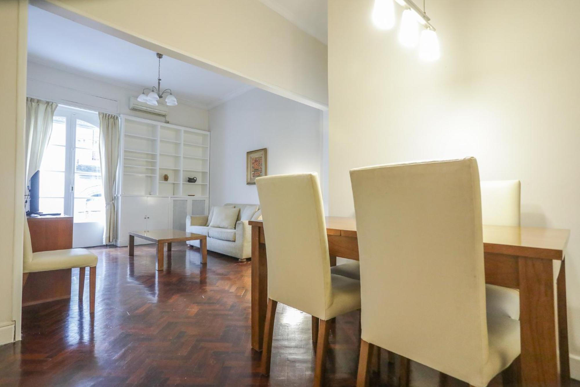 City Apartment *