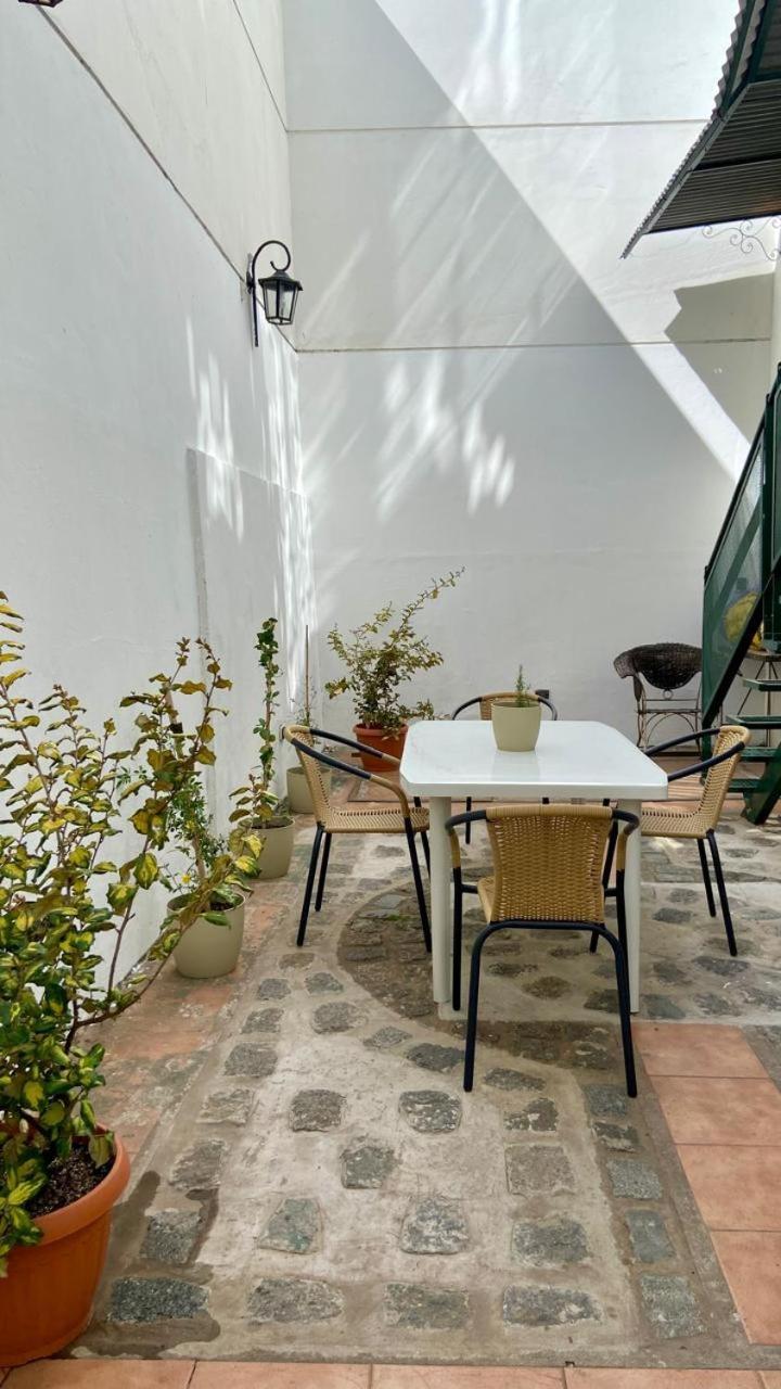 La Casa Del Loro, San Telmo - 8 Habitaciones Acomodação com café da manhã  *