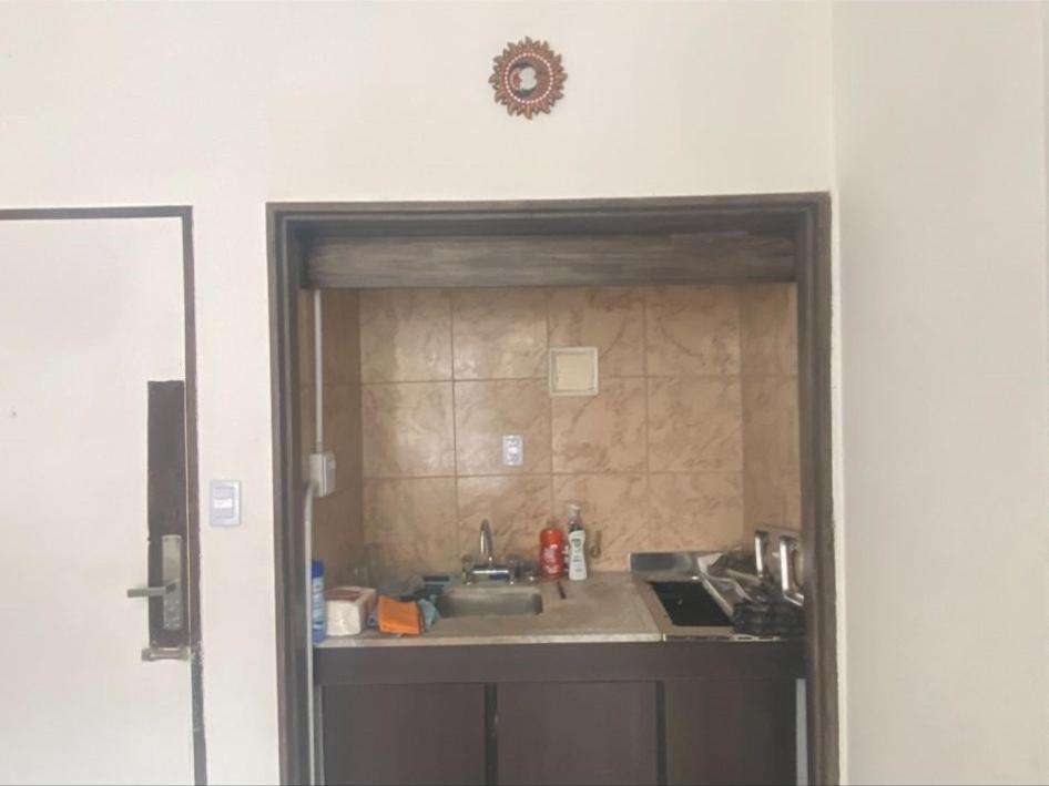 Av De Mayo 1316 - Apartment