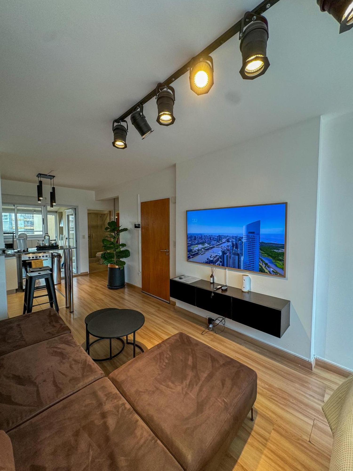 Foster Studio Pacifico Apartment *