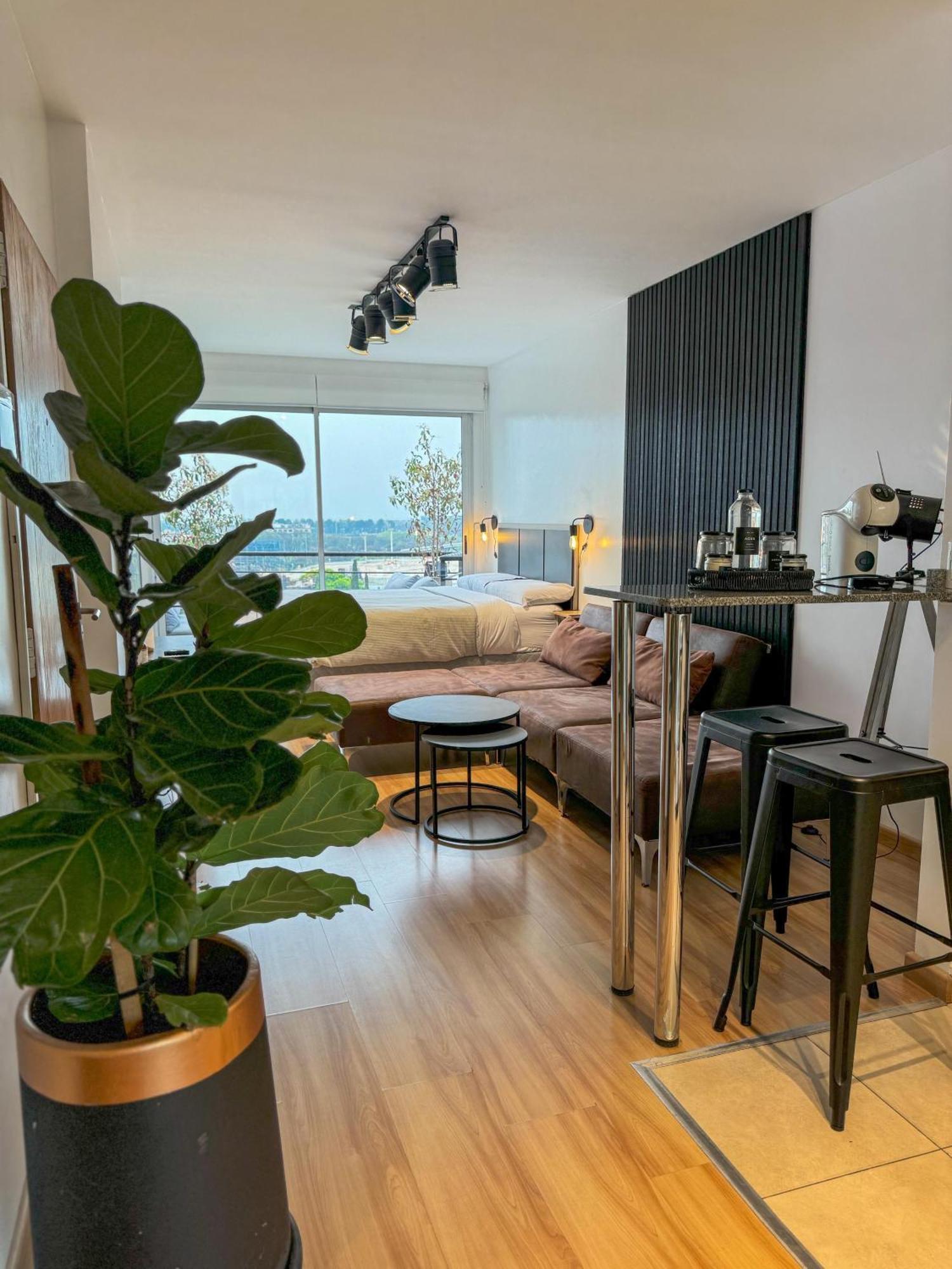 Foster Studio Pacifico Buenos Aires