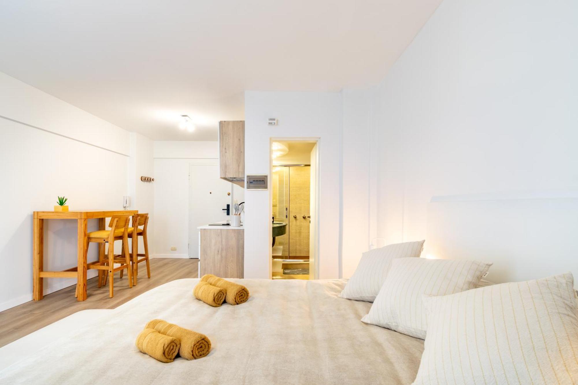 Apartment Studio A Estrenar En Calle Florida - Wifi- 2 Personas Buenos Aires