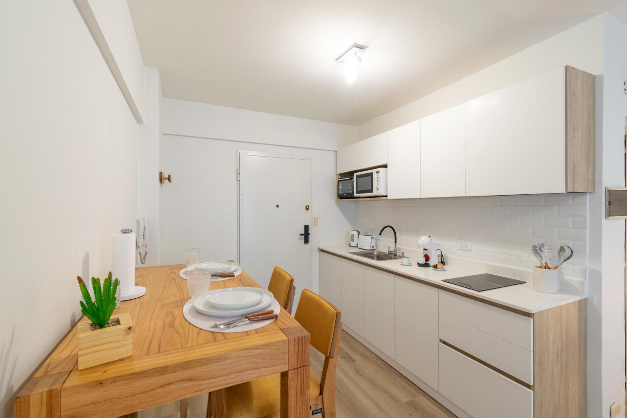 Apartment Studio A Estrenar En Calle Florida - Wifi- 2 Personas Buenos Aires