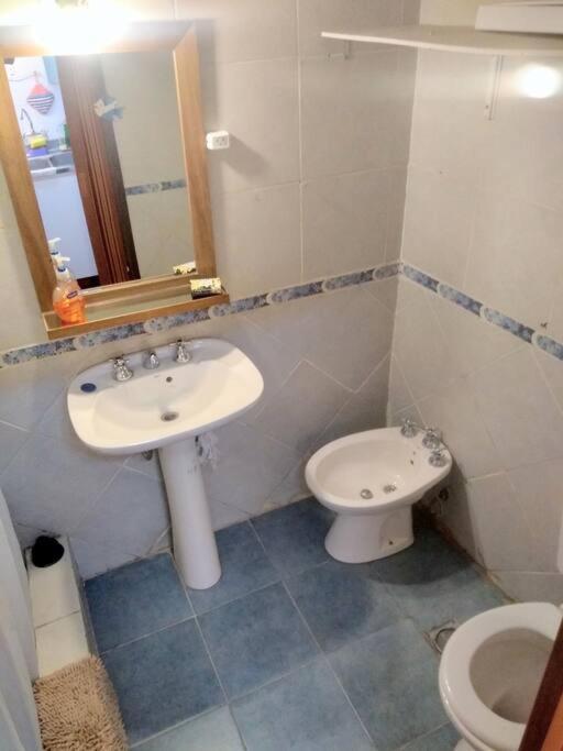 Completo En Coghlan Apartment