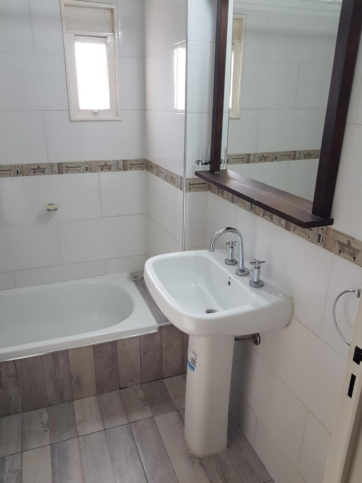 El Diez Apartment *