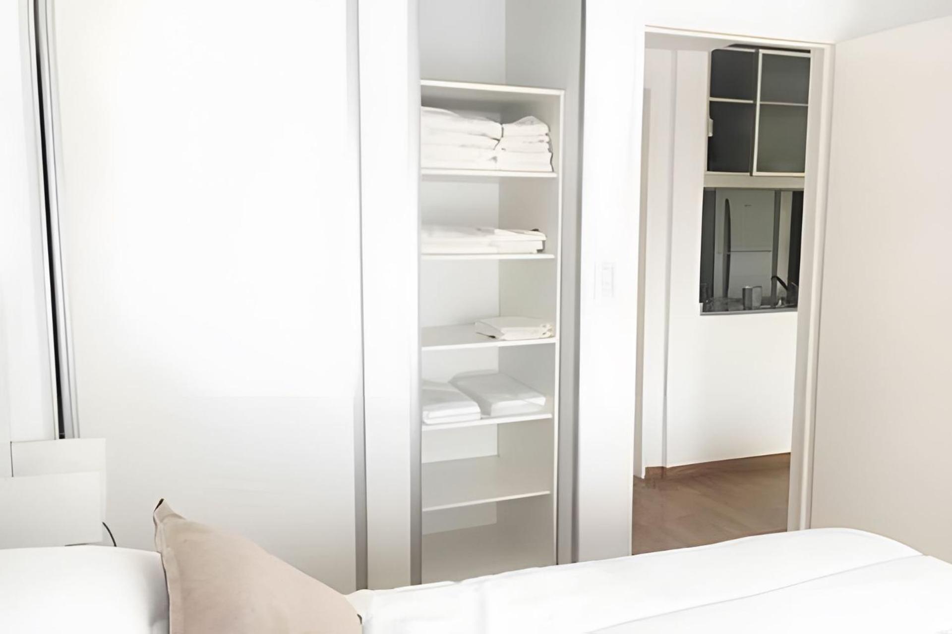 Veve V . Sun Splashed Apt, Easy Access To The Apartment Buenos Aires