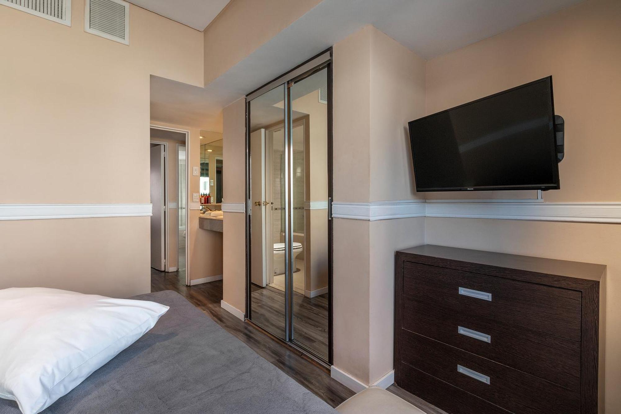 Apartahotel Up Viamonte 3*