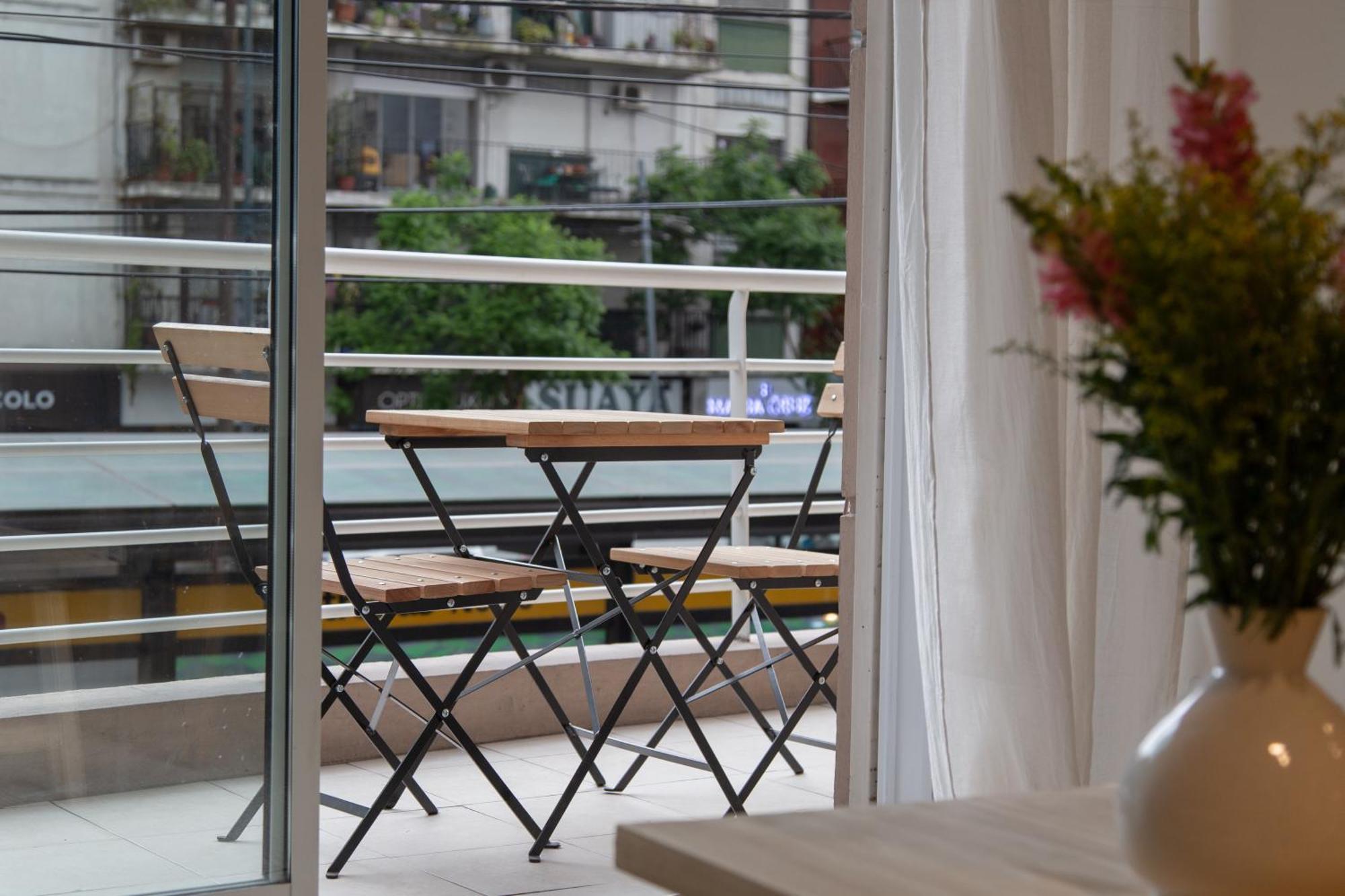 Begonia Beautiful Apartment