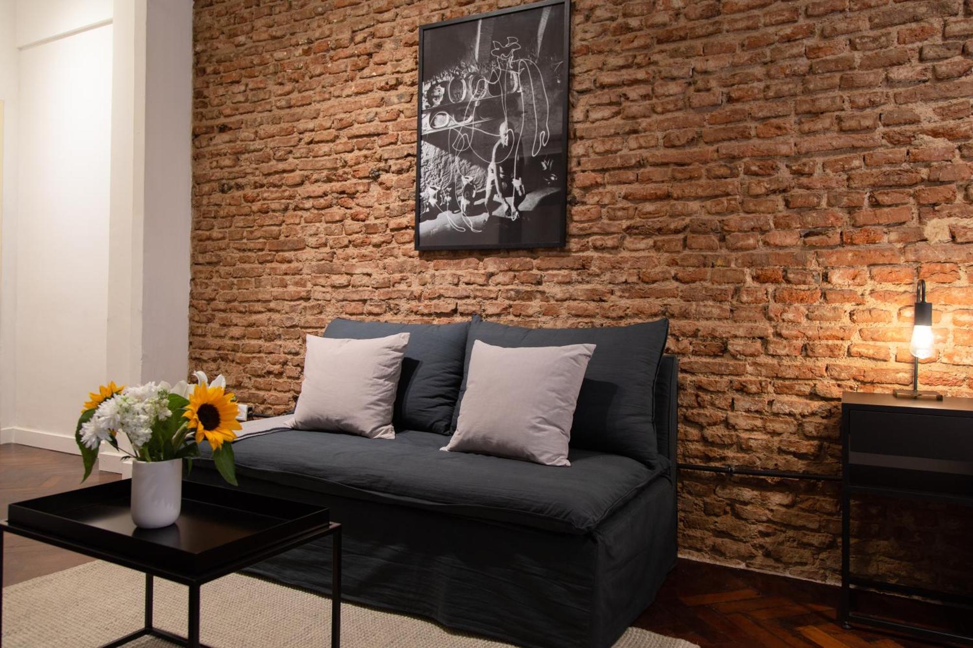 Loft Style Beautiful Studio Apartment