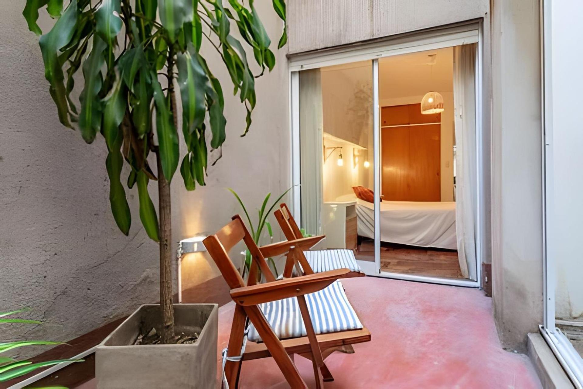 Espacioso Departamento Con Cochera En Recoleta * Buenos Aires