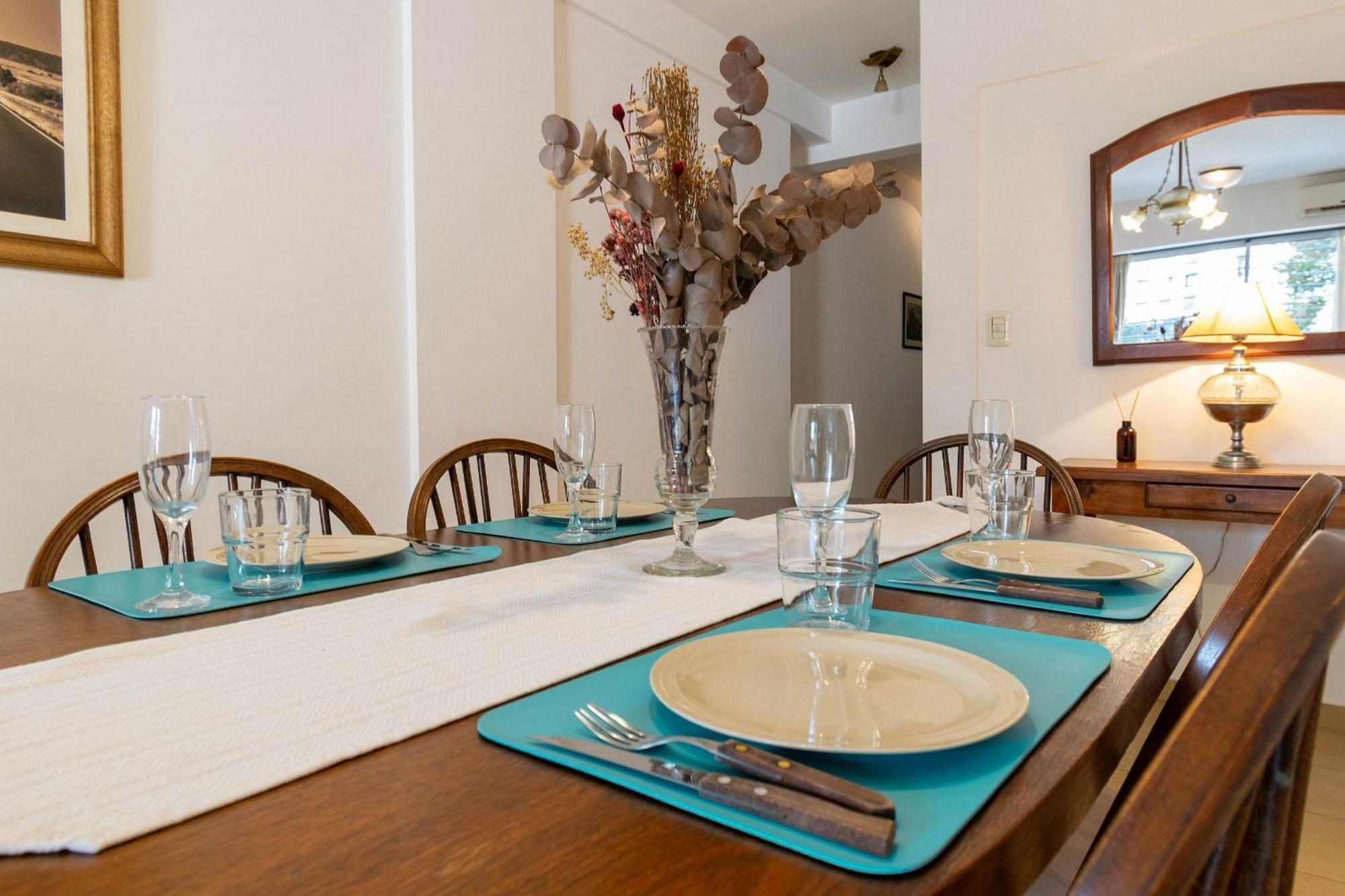 Espacioso Departamento Con Cochera En Recoleta Buenos Aires