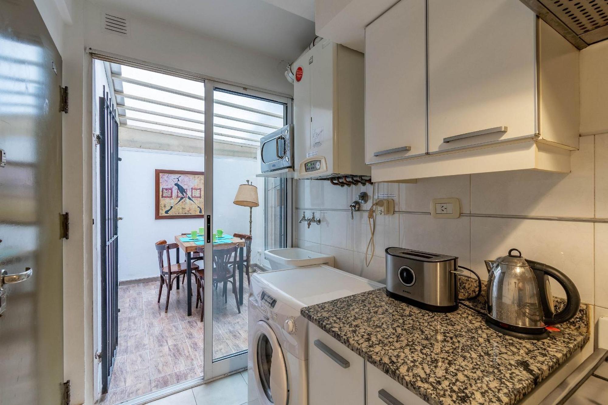 Espacioso Departamento Con Cochera En Recoleta Apartment *