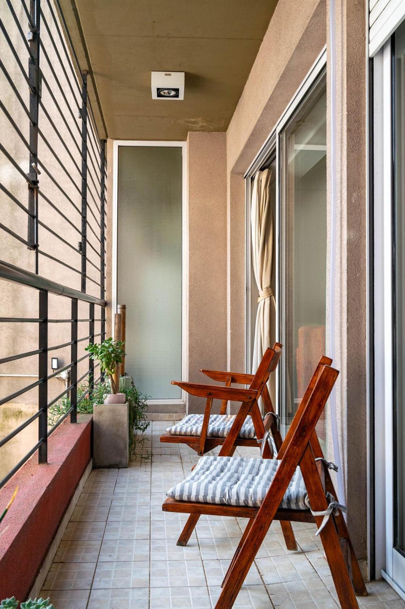 Espacioso Departamento Con Cochera En Recoleta Apartment Buenos Aires