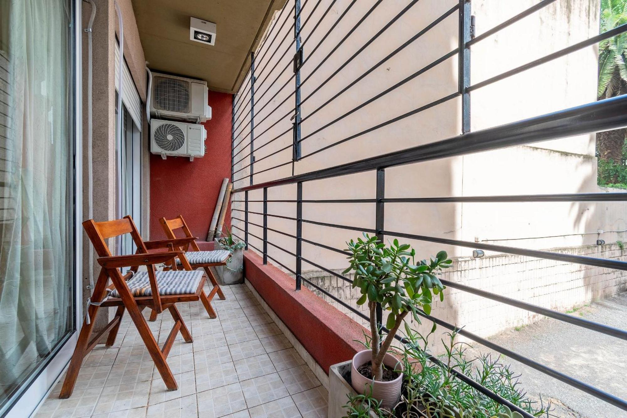 Apartment Espacioso Departamento Con Cochera En Recoleta Buenos Aires
