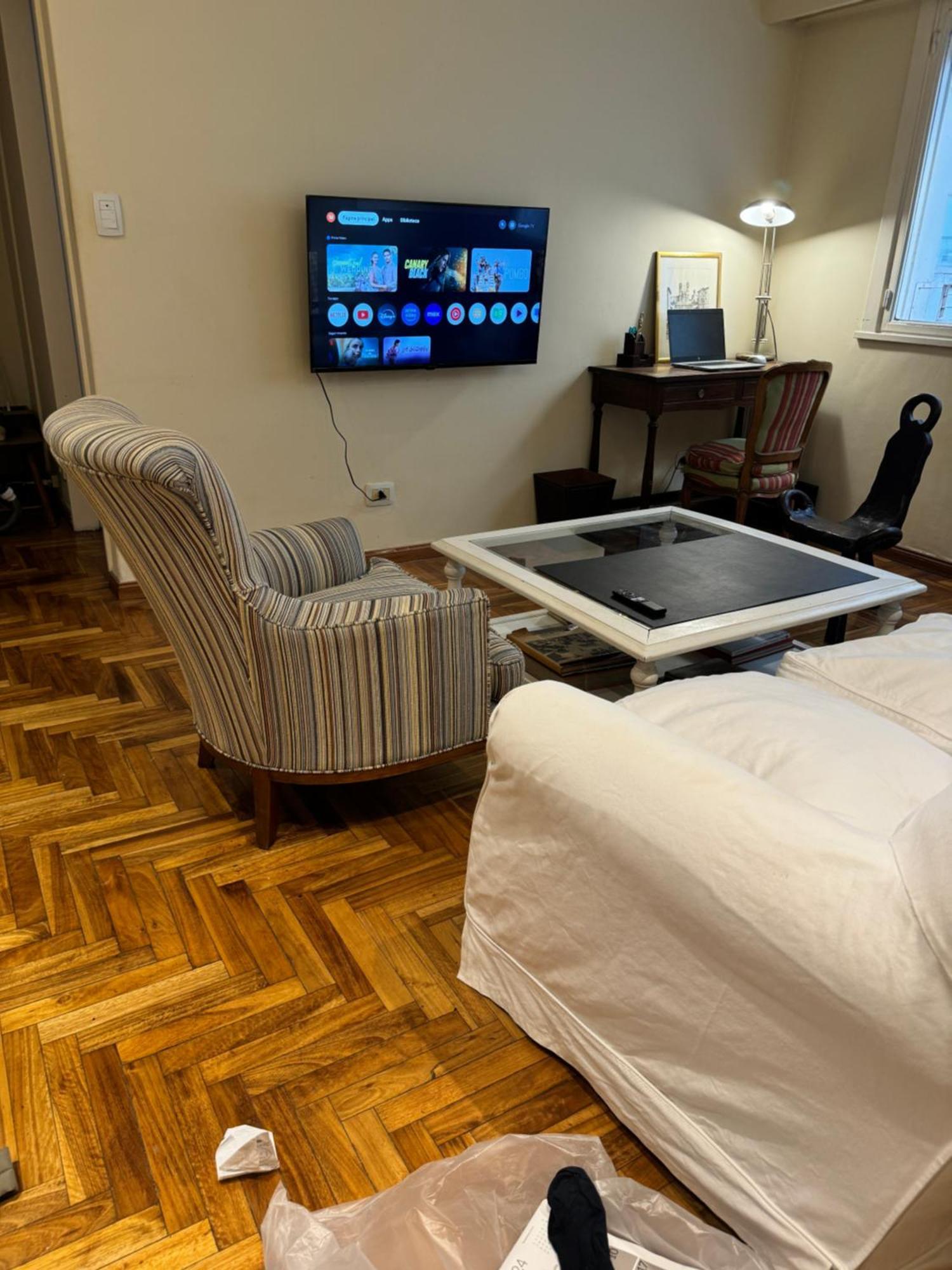 Azcuenagahome: Bright, Quiet In Prime Location Buenos Aires