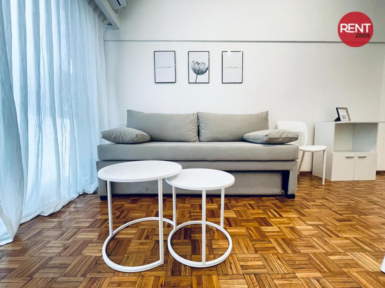 Rent Aguero Apartment *