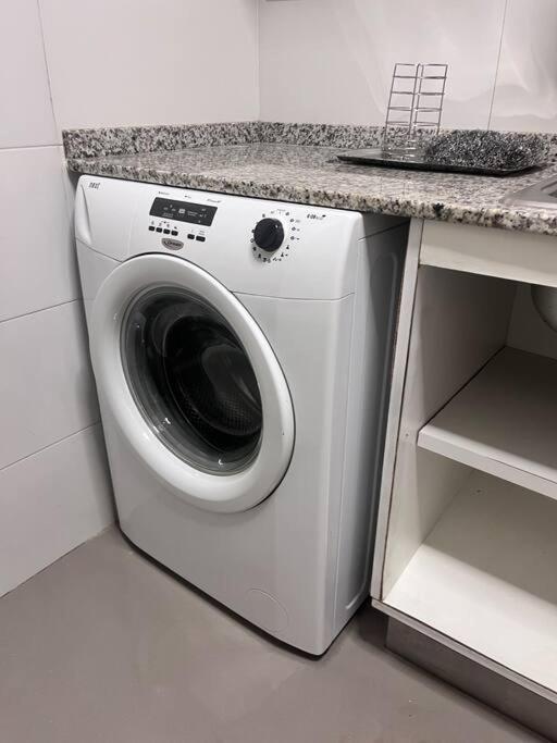 Modern And Cozy Apt, Wifi Hv, Spacious Kitchen * Buenos Aires