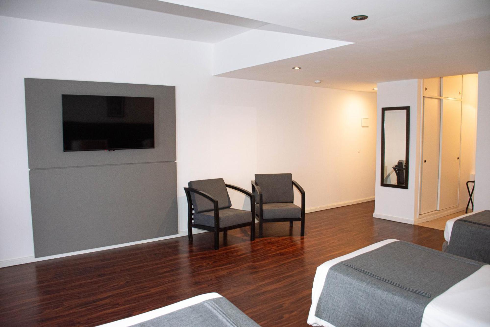 Duomi Hotel 4*