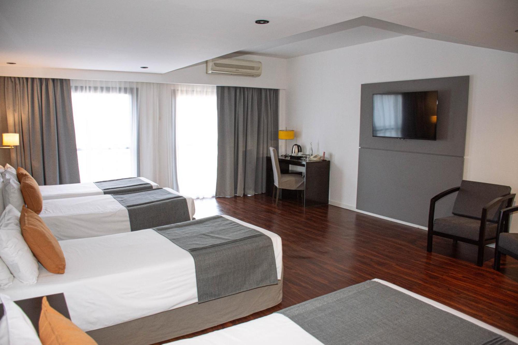 Duomi Hotel