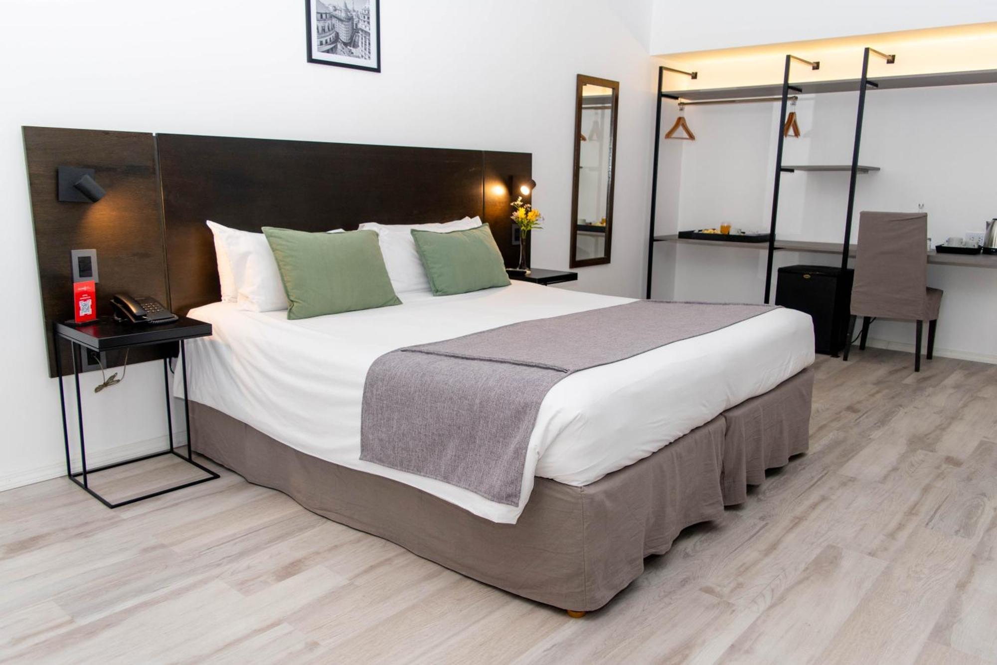 Duomi Hotel