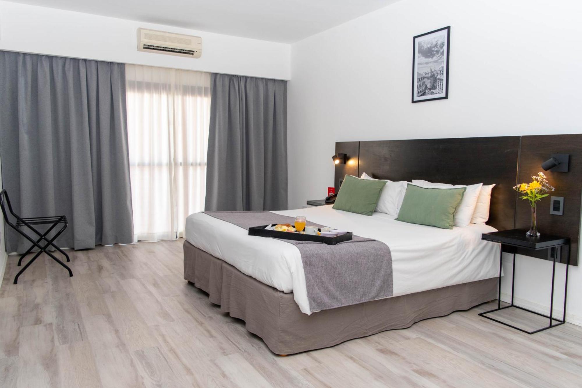 Duomi Hotel 4*