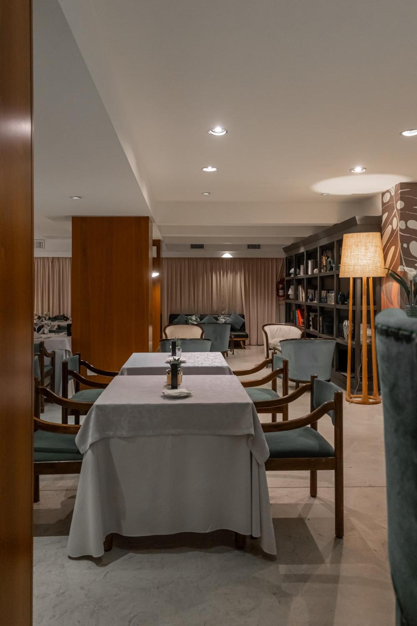 Feir's Park & Rooftop Hotel 5*