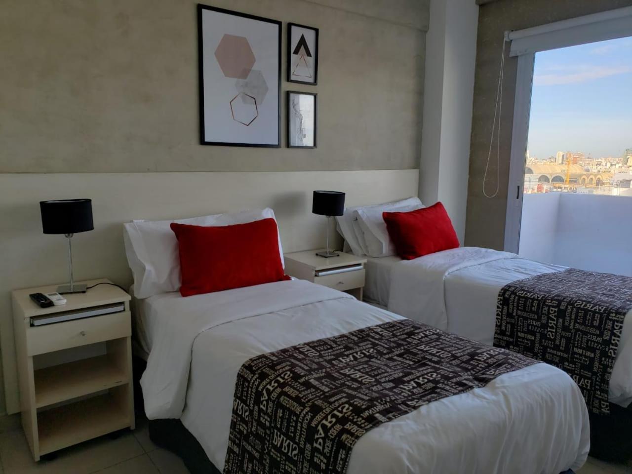 Isi Baires Aparthotel