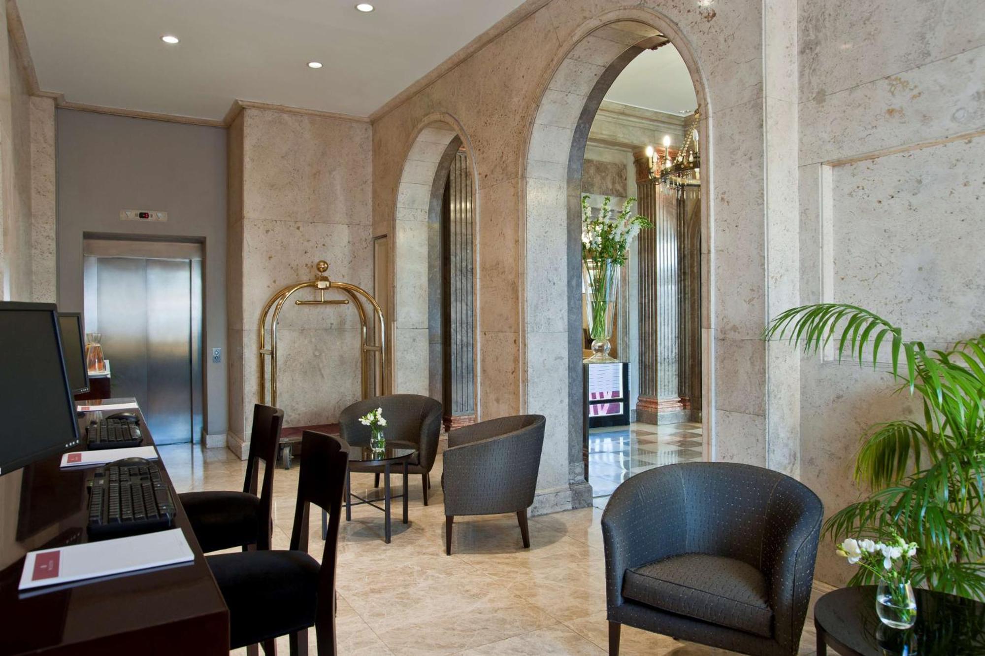 Hotel Nh Collection Lancaster 4*