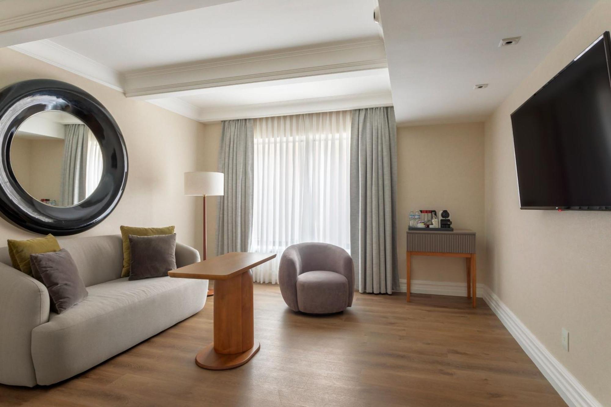Hotel Marriott 5*