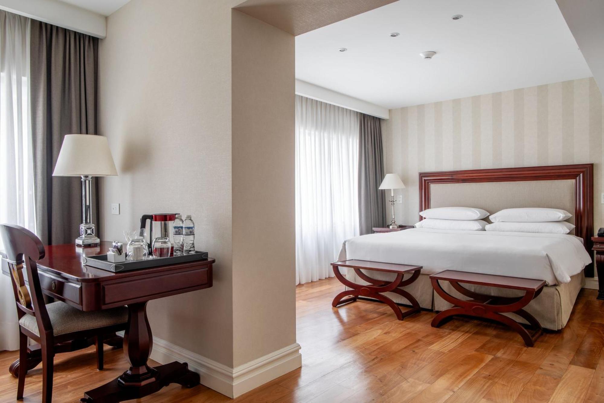 Marriott Hotel 5*