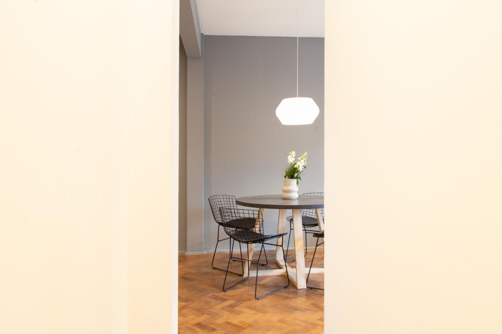 Tilo Stylish Apartment