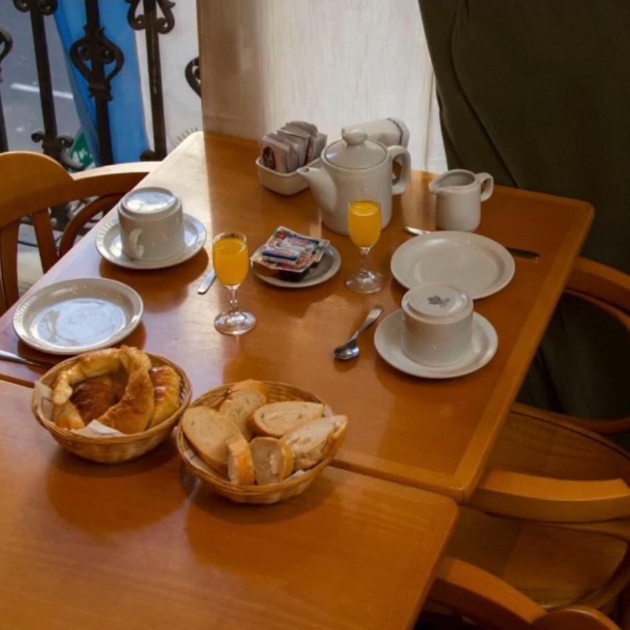 Marbella Hotel 2*