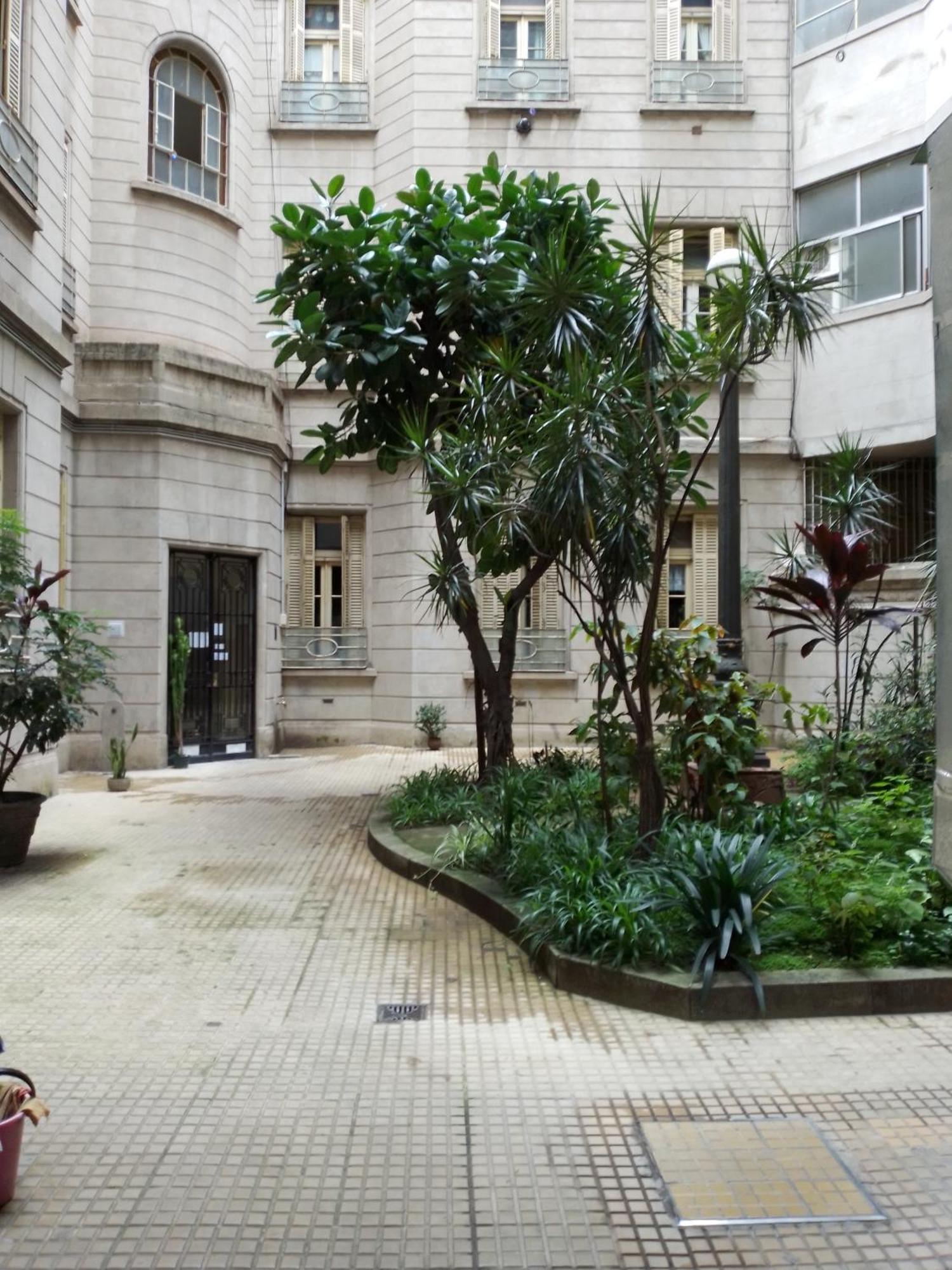 En Edificio Historico Guest house