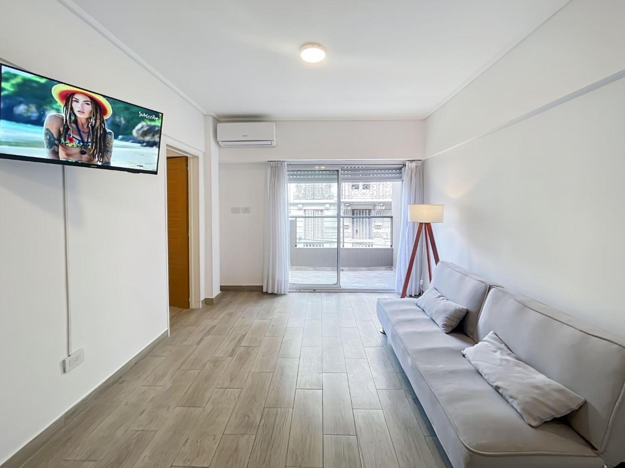 Modern With Amenities In The Heart Of The Saenz Pena -u4 *