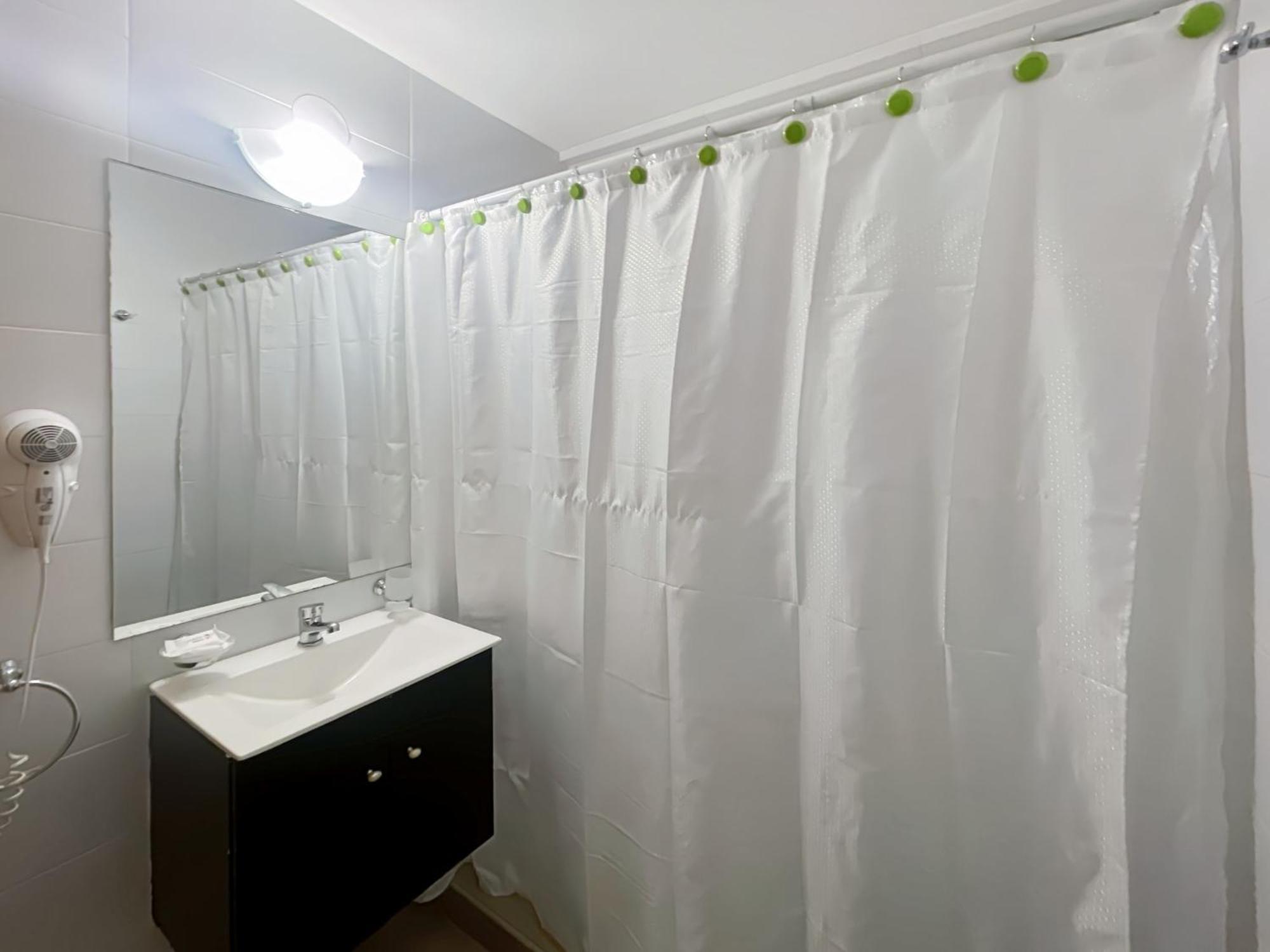 Modern With Amenities In The Heart Of The Saenz Pena -u4 Buenos Aires