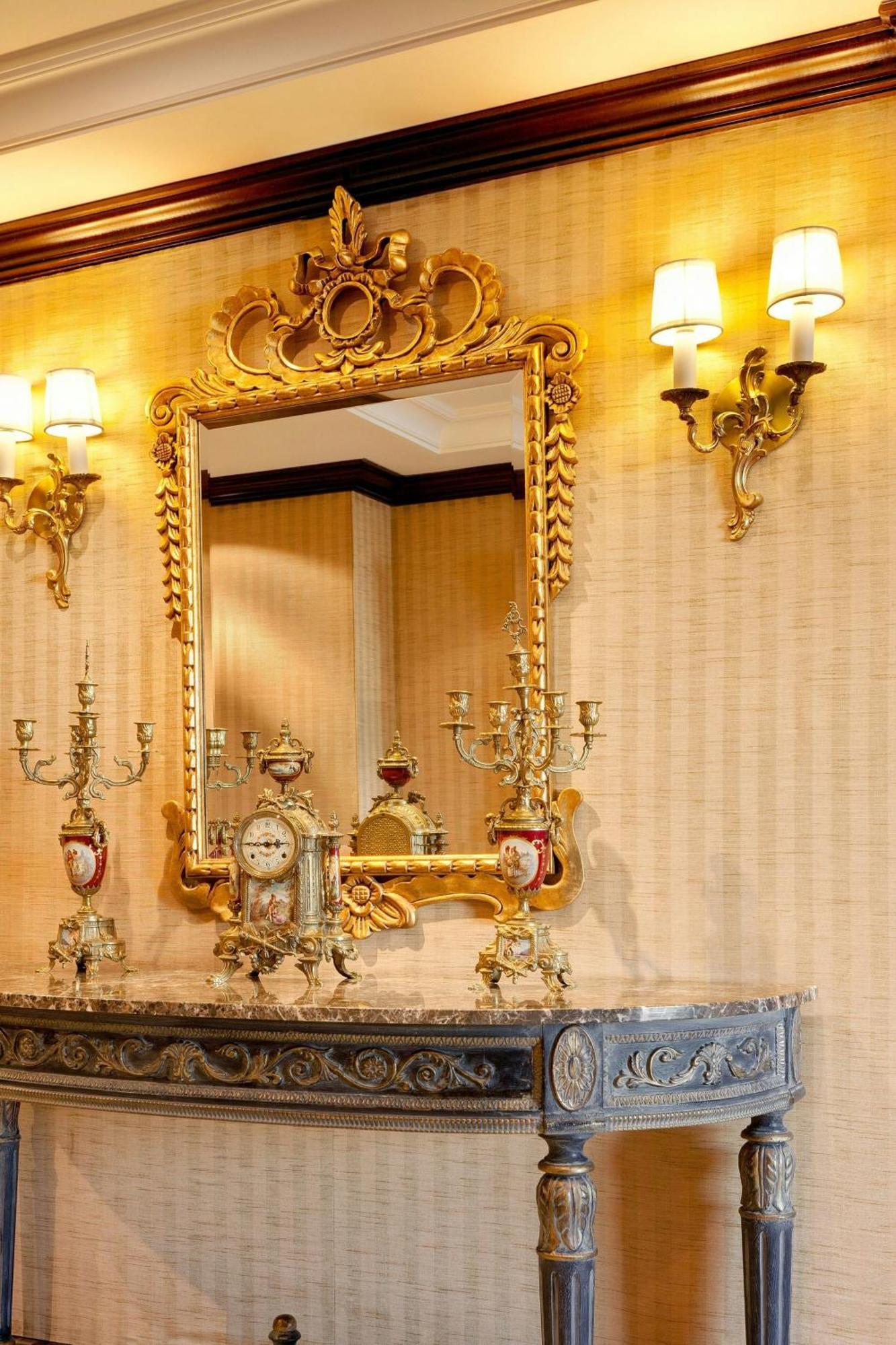 Hotel Park Tower, A Luxury Collection Hotel, 5*