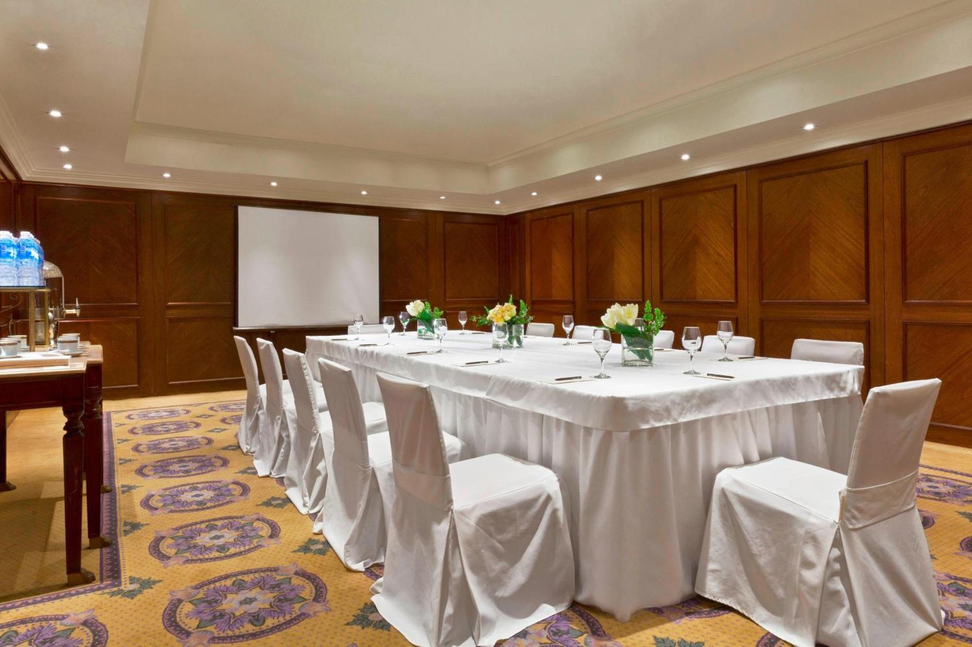 Park Tower, A Luxury Collection Hotel, Hotel 5*