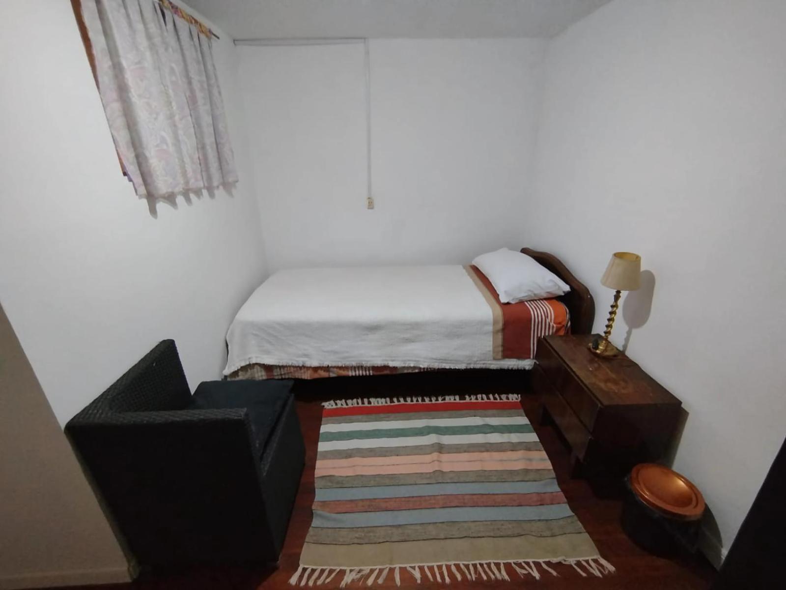 Habitacion Minimalista 2 Homestay